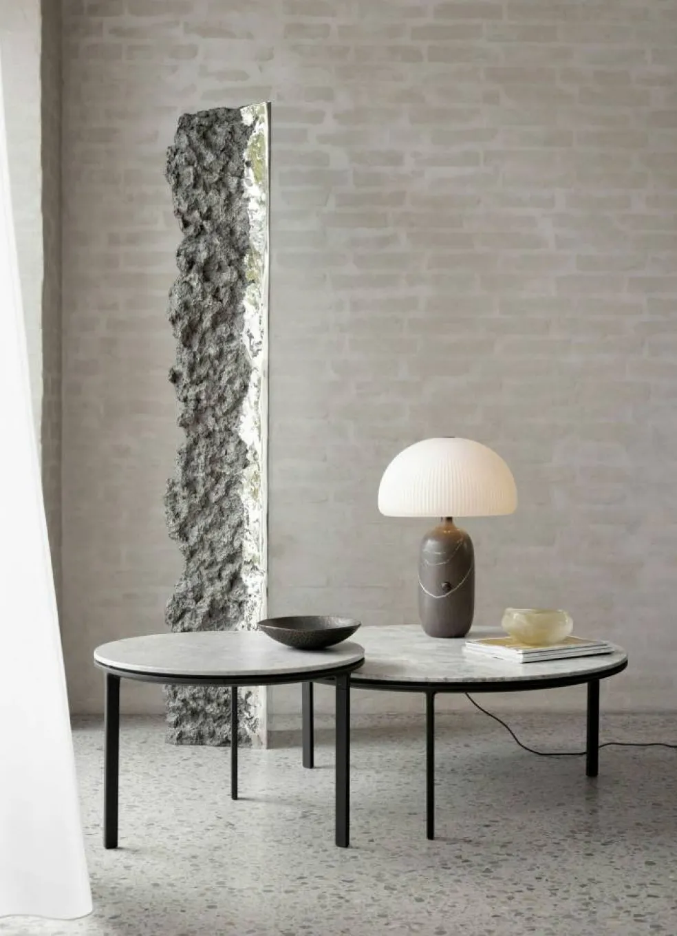 425 Soffbord 90 cm, Sky Grey Marmor