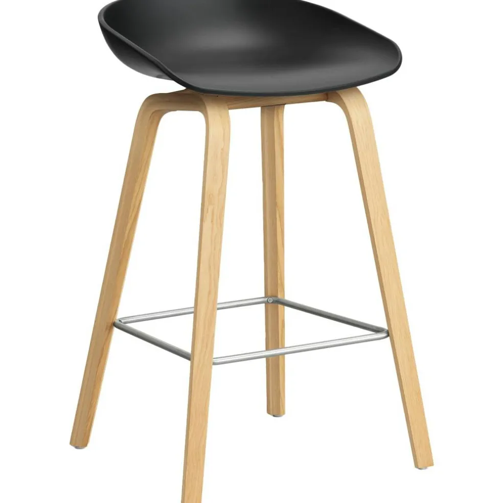 AAS 32 2.0 Barstol 65 cm, Lackad Ek / Svart