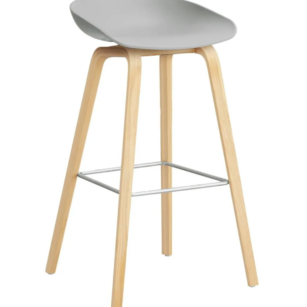 AAS 32 2.0 Barstol 75 cm, Såpad Ek / Concrete Grey