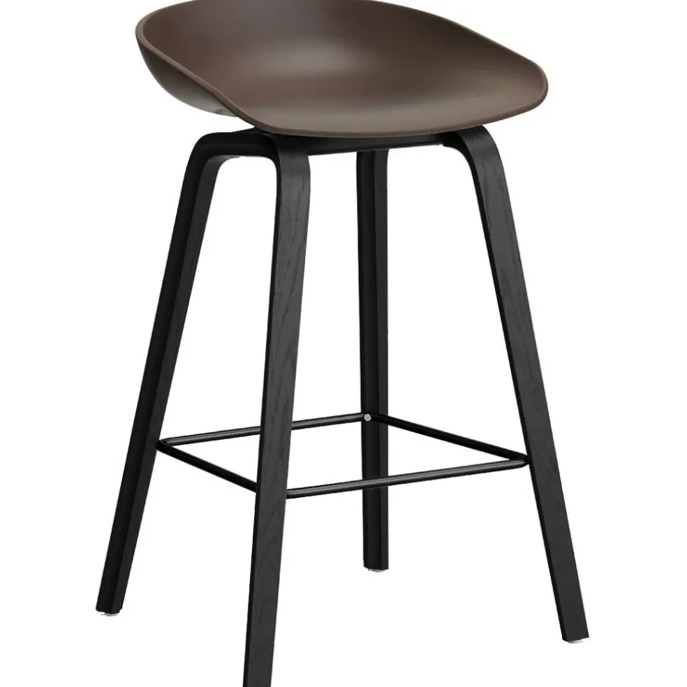 AAS 32 2.0 Barstol 65 cm, Svartlackad Ek / Raisin / Svart