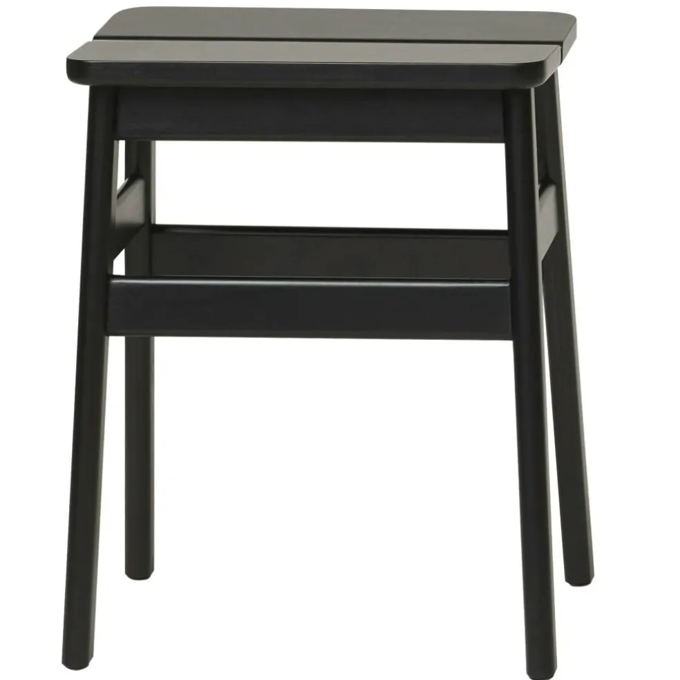 Angle Pall, Svart Ek