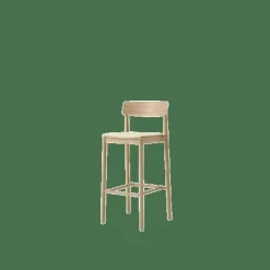 Betty TK17 Barstol Lackerad Ek/Fuse