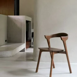 Bok Stol, Mörkbetsad Teak