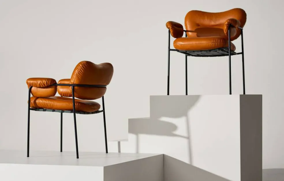 Bollo Stol, Svarta Ben / Skinn Vintage Cognac