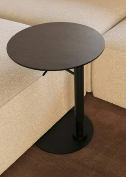 Branch Sidobord Ø45 cm, Mörkbetsad Ek