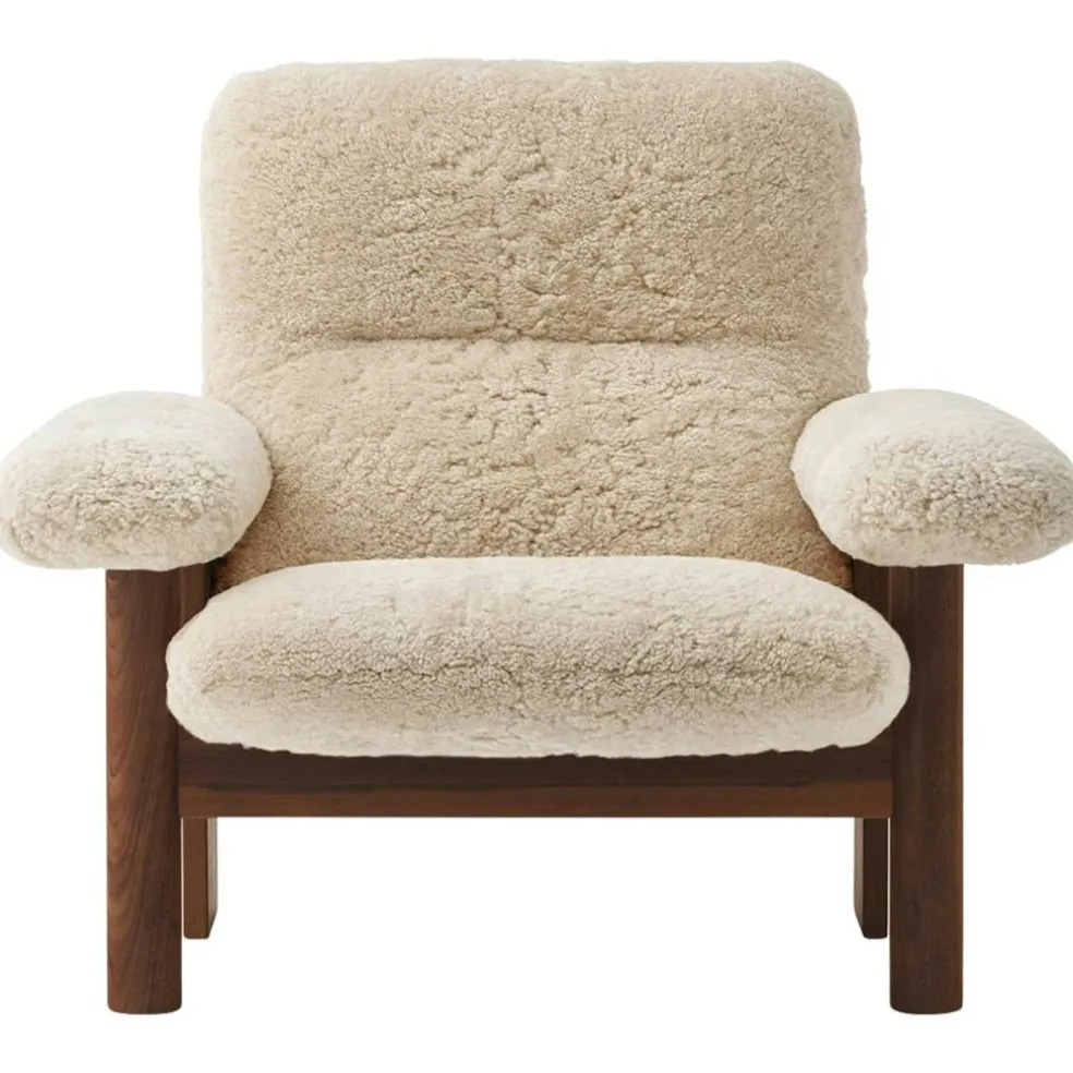 Brasilia Fåtölj, Mörkbetsad Ek / Sheepskin Nature