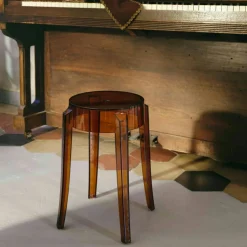 Charles Ghost Pall, Amber