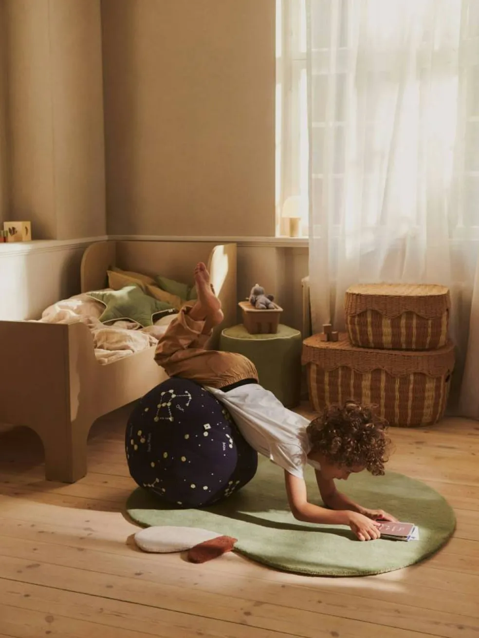 Constellation Sittpuff, Mörkblå