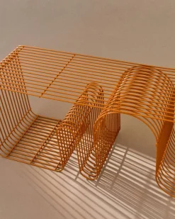 Curva Bänk, Amber