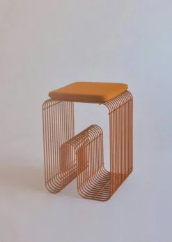 Curva Pall, Amber