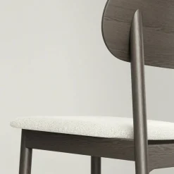 Elephant Stol, Mörk Ek / Vit Bouclé
