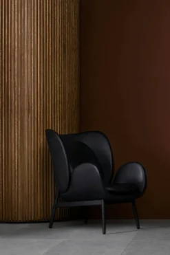 Embrace Fåtölj Med Fotpall L, Elmosoft Black