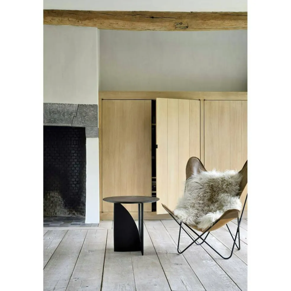 Geometric Sidobord, Svart Ek