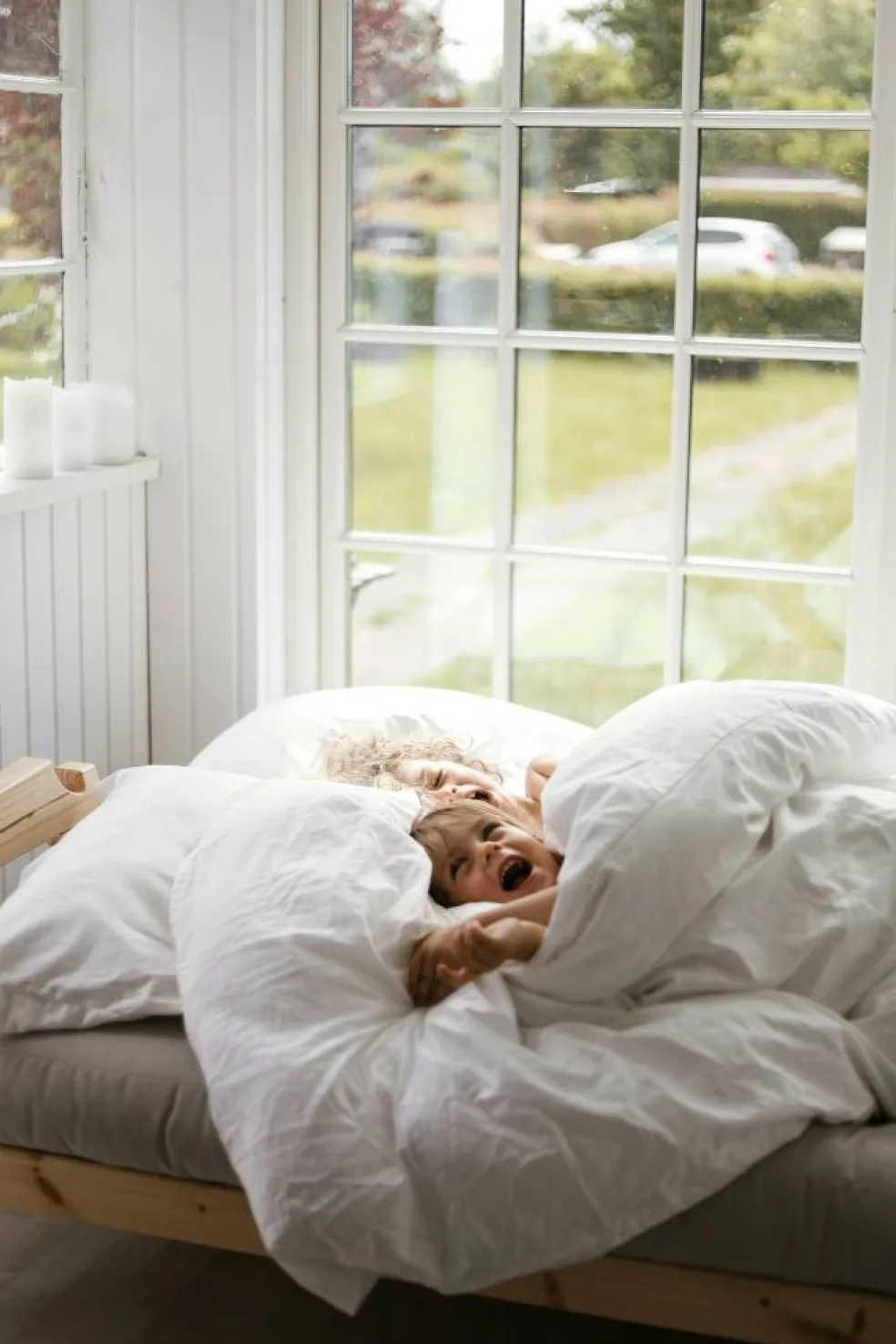 Grab Bäddsoffa Med Madrass, Klarlackad / Petrolblå