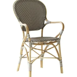 Isabell Karmstol, Taupe