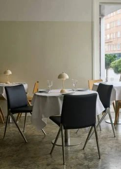 Kape IF7 Matstol, Svart / Svart Läder
