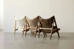 Knitting Loungestol, Valnöt / Fårskinn Sahara