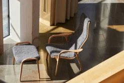 Lamino Fåtölj Med Fotpall Fårskinn, Scandinavian Grey / Lackad Bok