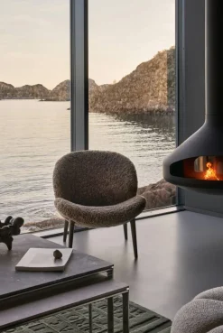 Lodge Fåtölj Låg Rygg, Mörk Ek / Curly 07 Umber