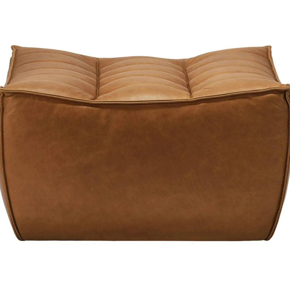 N701 Fotpall, Old saddle