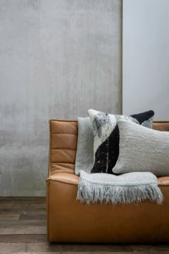 N701 Soffa, Old saddle 3-Sits