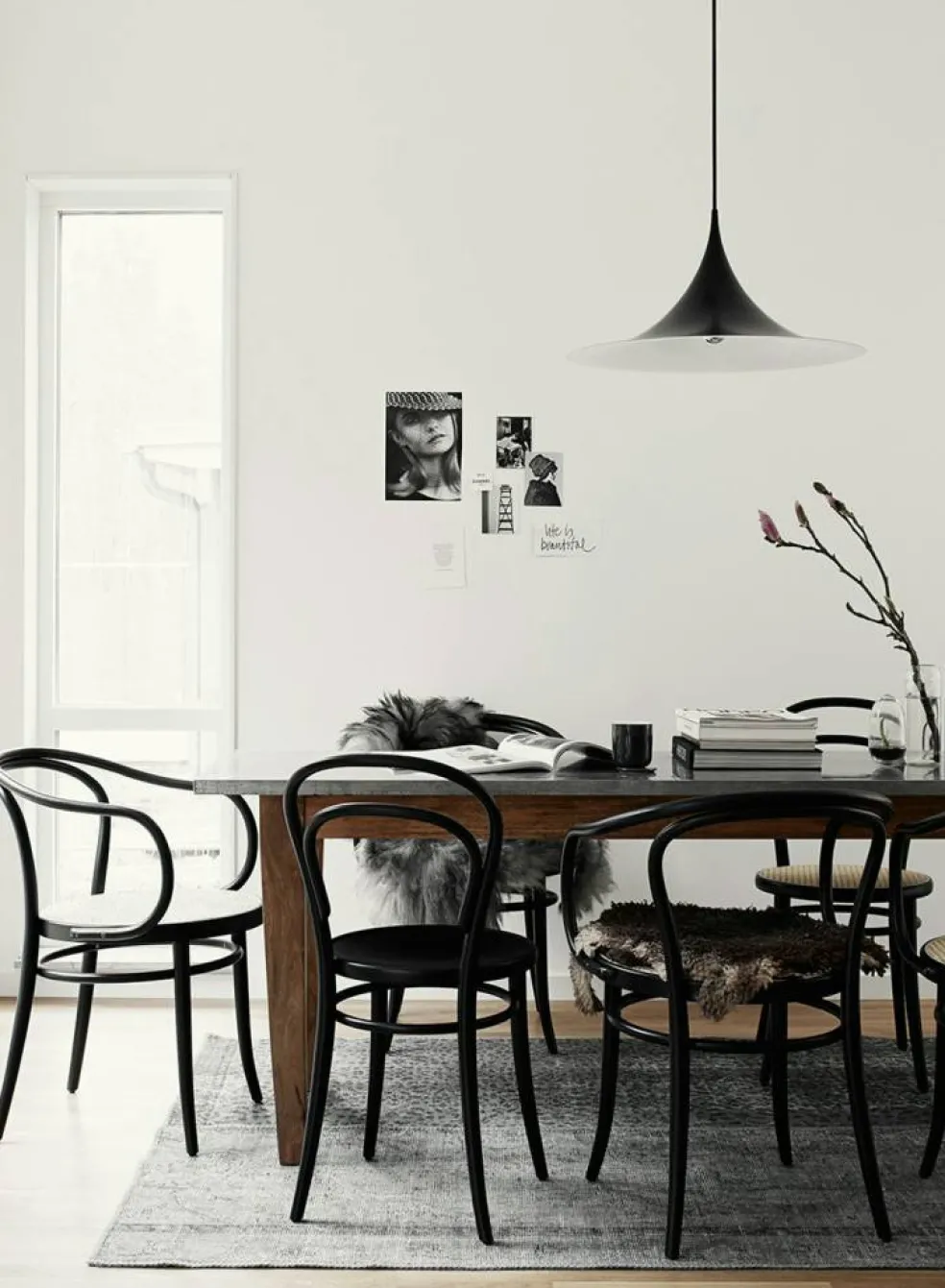 No 14 Stol, Black Grain