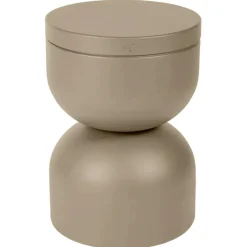 Piapolo Pall, Nutmeg