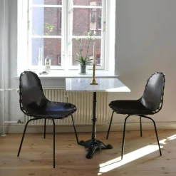 Stretch Stol, Svart läder