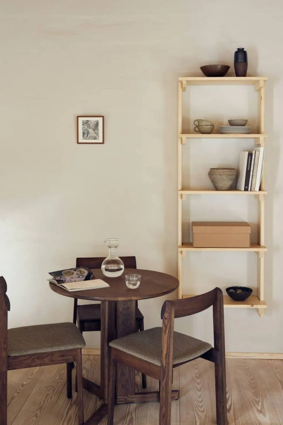 Trefoil Bord 75 cm, Rökt Ek