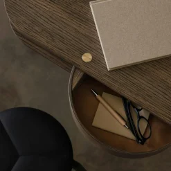 Valet Konsolbord Rökt Ek