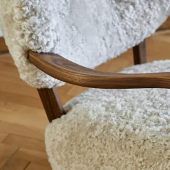 Wulff ATD2 Loungefåtölj, Valnöt / Sheepskin Moonlight